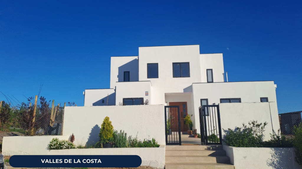 Construcción casa mediterránea 2 niveles